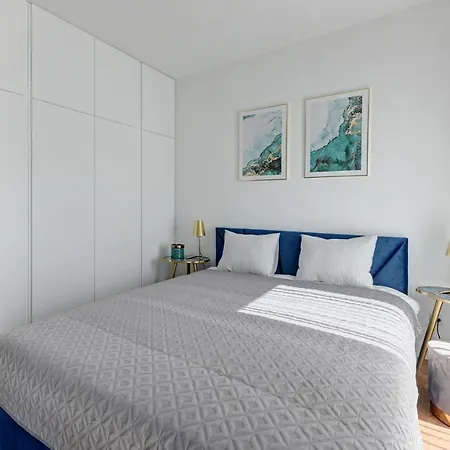 Blue Lagoon Przy Motlawie Gdansk